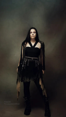 Keywords: amy lee,amy photos,amy pic,evanescence,evanescence pics,photoshoot