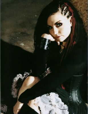Keywords: Fallen,amy lee,amy photos,amy pic,going under,bring me to life,my immortal