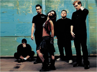 Keywords: Fallen,amy lee,amy photos,amy pic,going under,bring me to life,my immortal