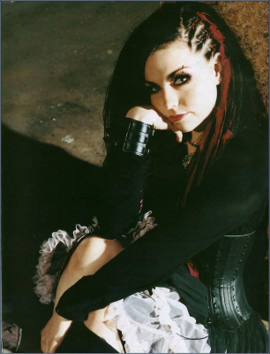 Keywords: Fallen,amy lee,amy photos,amy pic,going under,bring me to life,my immortal