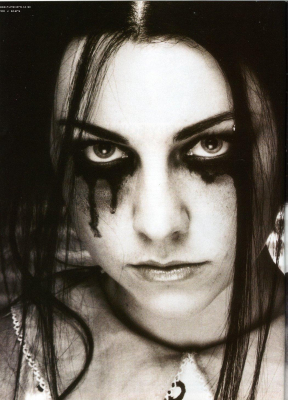 Click to view full size image
==============
Keywords: Fallen,amy lee,amy photos,amy pic,going under,bring me to life,my immortal Keywords: Fallen,amy lee,amy photos,amy pic,going under,bring me to life,my immortal