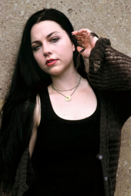 Keywords: Fallen,amy lee,amy photos,amy pic,going under,bring me to life,my immortal
