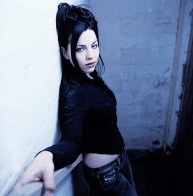 Keywords: Fallen,amy lee,amy photos,amy pic,going under,bring me to life,my immortal