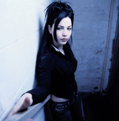 Keywords: Fallen,amy lee,amy photos,amy pic,going under,bring me to life,my immortal