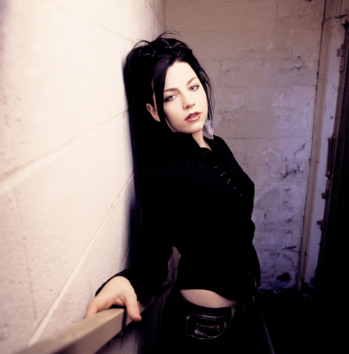 Keywords: Fallen,amy lee,amy photos,amy pic,going under,bring me to life,my immortal