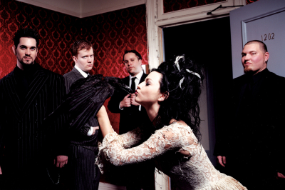 Keywords: amy lee,amy photos,evanescence,evanescence pics,anywhere but home,photoshoot