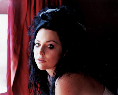 Keywords: amy lee,amy photos,evanescence,evanescence pics,anywhere but home,photoshoot