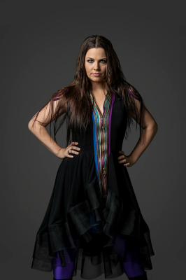 Keywords: amy lee,amy photos,amy pic,photoshoot