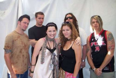 evanescence-fan-evanescence-27303265-500-337.jpg