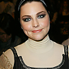 amy-lee-front-row-at-anna-sui-spring-2008-collection-during-v0-j9zhypq5xw9e1_jpg.png