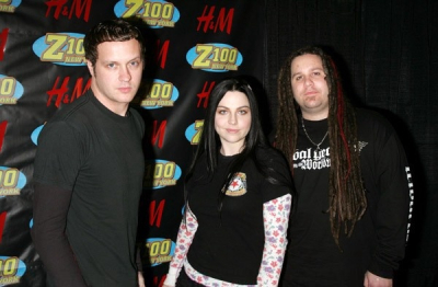Click to view full size image
==============
Keywords: amy lee,evanescence,jingle ball,jingle ball 2006,hm artist gift lounge,gift lounge,2006 Keywords: amy lee,evanescence,jingle ball,jingle ball 2006,hm artist gift lounge,gift lounge,2006