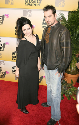 Keywords: amy lee,evanescence,mtv video music awards 2006,mtv video music awards,red carpet,2006