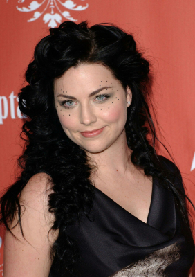 Click to view full size image
==============
Keywords: amy lee,evanescence,scream fest 2007,scream fest,eli roth,2007 Keywords: amy lee,evanescence,scream fest 2007,scream fest,eli roth,2007