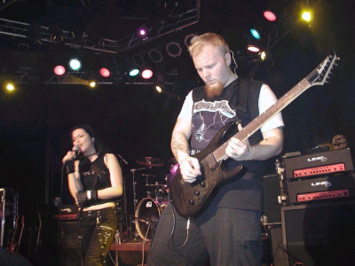 Keywords: amy lee,amy photos,amy pic,evanescence,evanescence pics,fallen