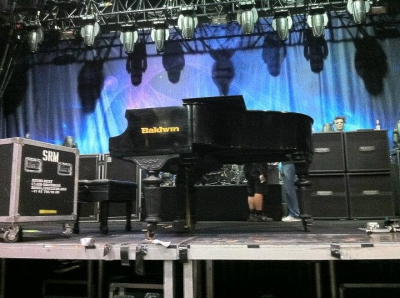Keywords: amy lee,amy photos,amy pic,evanescence,evanescence pics,concert