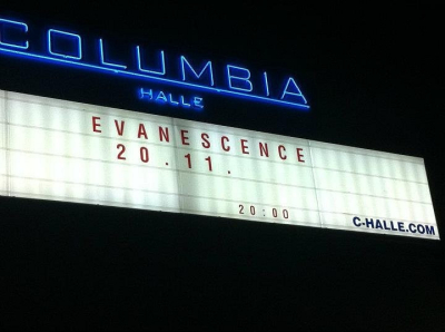Keywords: amy lee,amy photos,amy pic,evanescence,evanescence pics,concert