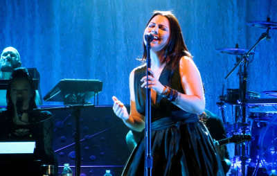 Evanescence-1-of-3-1.jpg