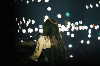 Keywords: amy lee,evanescence,amy photos,concert