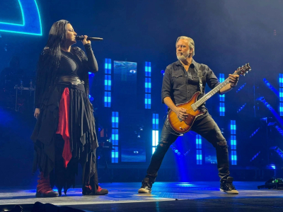 Keywords: Ottawa,Ontario,Canadian Tire Centre,amy lee,amy photos,amy pic,evanescence,evanescence pics,concert,live