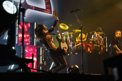 Click to view full size image
==============
Keywords: Winnipeg,amy lee,amy photos,evanescence,gallery,live,shows Keywords: Winnipeg,amy lee,amy photos,evanescence,gallery,live,shows