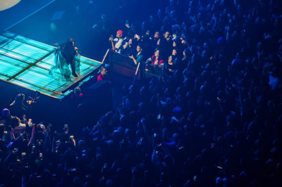 Click to view full size image
==============
Keywords: Winnipeg,amy lee,amy photos,evanescence,gallery,live,shows Keywords: Winnipeg,amy lee,amy photos,evanescence,gallery,live,shows