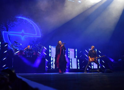 Click to view full size image
==============
Keywords: rogers place,amy lee,amy photos,amy pic,evanescence,evanescence pics,shows,live,tour Keywords: rogers place,amy lee,amy photos,amy pic,evanescence,evanescence pics,shows,live,tour