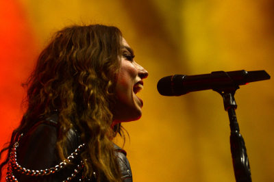 Click to view full size image
==============
Keywords: rogers place,amy lee,amy photos,amy pic,evanescence,evanescence pics,shows,live,tour Keywords: rogers place,amy lee,amy photos,amy pic,evanescence,evanescence pics,shows,live,tour
