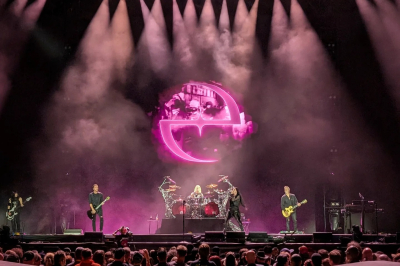 Click to view full size image
==============
Keywords: amy lee,amy photos,concert,evanescence,Australia Keywords: amy lee,amy photos,concert,evanescence,Australia