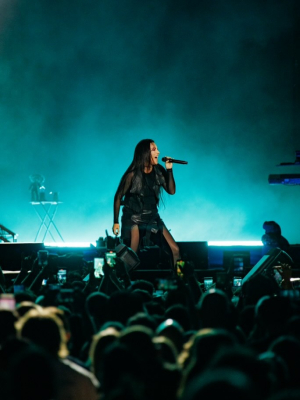 Click to view full size image
==============
Keywords: amy lee,amy photos,concert,evanescence,Australia Keywords: amy lee,amy photos,concert,evanescence,Australia