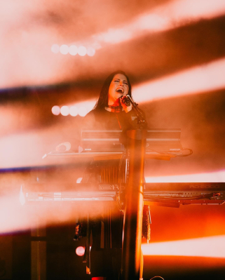 Click to view full size image
==============
Keywords: amy lee,amy photos,evanescence,aftershock,festival,2024,shows,live Keywords: amy lee,amy photos,evanescence,aftershock,festival,2024,shows,live