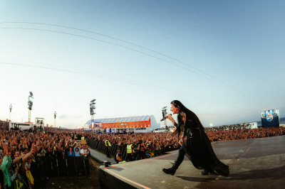 Click to view full size image
==============
Keywords: amy lee,amy photos,evanescence,live,shows,tour Keywords: amy lee,amy photos,evanescence,live,shows,tour