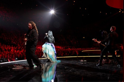 Click to view full size image
==============
Nobel-Peace-Prize-Concert-evanescence-27831249-500-333.jpg Nobel-Peace-Prize-Concert-evanescence-27831249-500-333.jpg