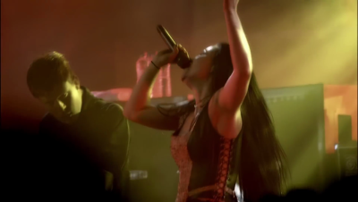 Click to view full size image
==============
amyleefans04621.png amyleefans04621.png