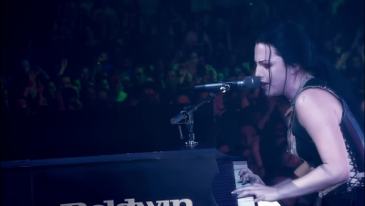 Click to view full size image
==============
amyleefans18631.png amyleefans18631.png