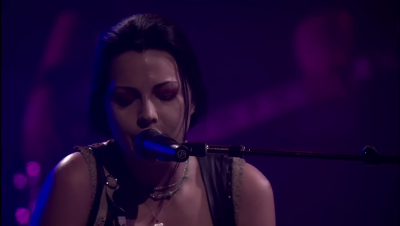 Click to view full size image
==============
Keywords: amy lee,amy photos,evanescence,evanescence pics,fallen,anywhere but home Keywords: amy lee,amy photos,evanescence,evanescence pics,fallen,anywhere but home