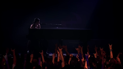 Click to view full size image
==============
amyleefans32401.png amyleefans32401.png