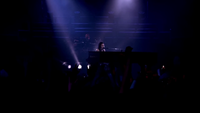 Click to view full size image
==============
amyleefans35491.png amyleefans35491.png