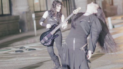 Click to view full size image
==============
amyleefans04621.png amyleefans04621.png