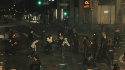 Click to view full size image
==============
amyleefans04681.png amyleefans04681.png