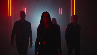 Click to view full size image
==============
amyleefans01951.png amyleefans01951.png