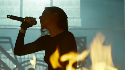 Click to view full size image
==============
amyleefans03811.png amyleefans03811.png