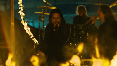 Click to view full size image
==============
amyleefans04411.png amyleefans04411.png