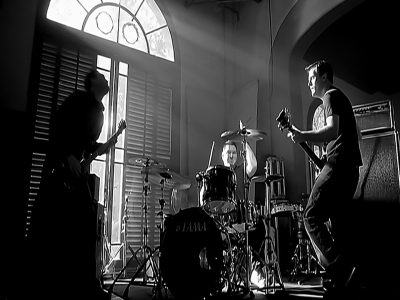 Click to view full size image
==============
amyleefans04801.png amyleefans04801.png