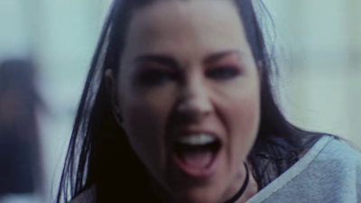 Click to view full size image
==============
amyleefans02351.png amyleefans02351.png