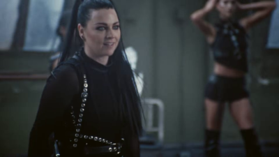 Click to view full size image
==============
amyleefans02651.png amyleefans02651.png