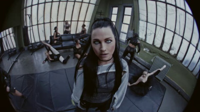 Click to view full size image
==============
amyleefans02701.png amyleefans02701.png