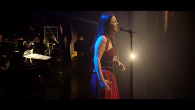 Click to view full size image
==============
amyleefans01291.png amyleefans01291.png