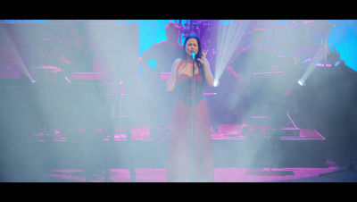 Click to view full size image
==============
amyleefans02341.png amyleefans02341.png