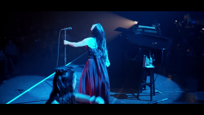 Click to view full size image
==============
amyleefans04111.png amyleefans04111.png