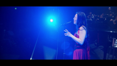 Click to view full size image
==============
amyleefans01831.png amyleefans01831.png